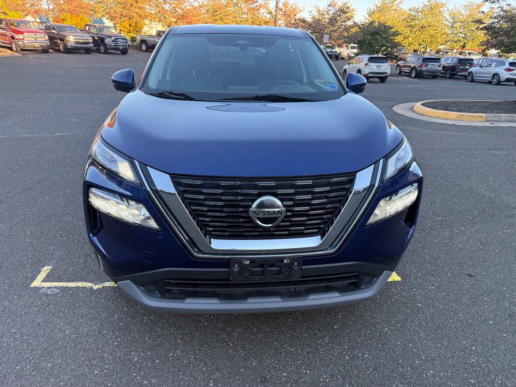 Used 2021 Nissan Rogue SV AWD/4WD image 2