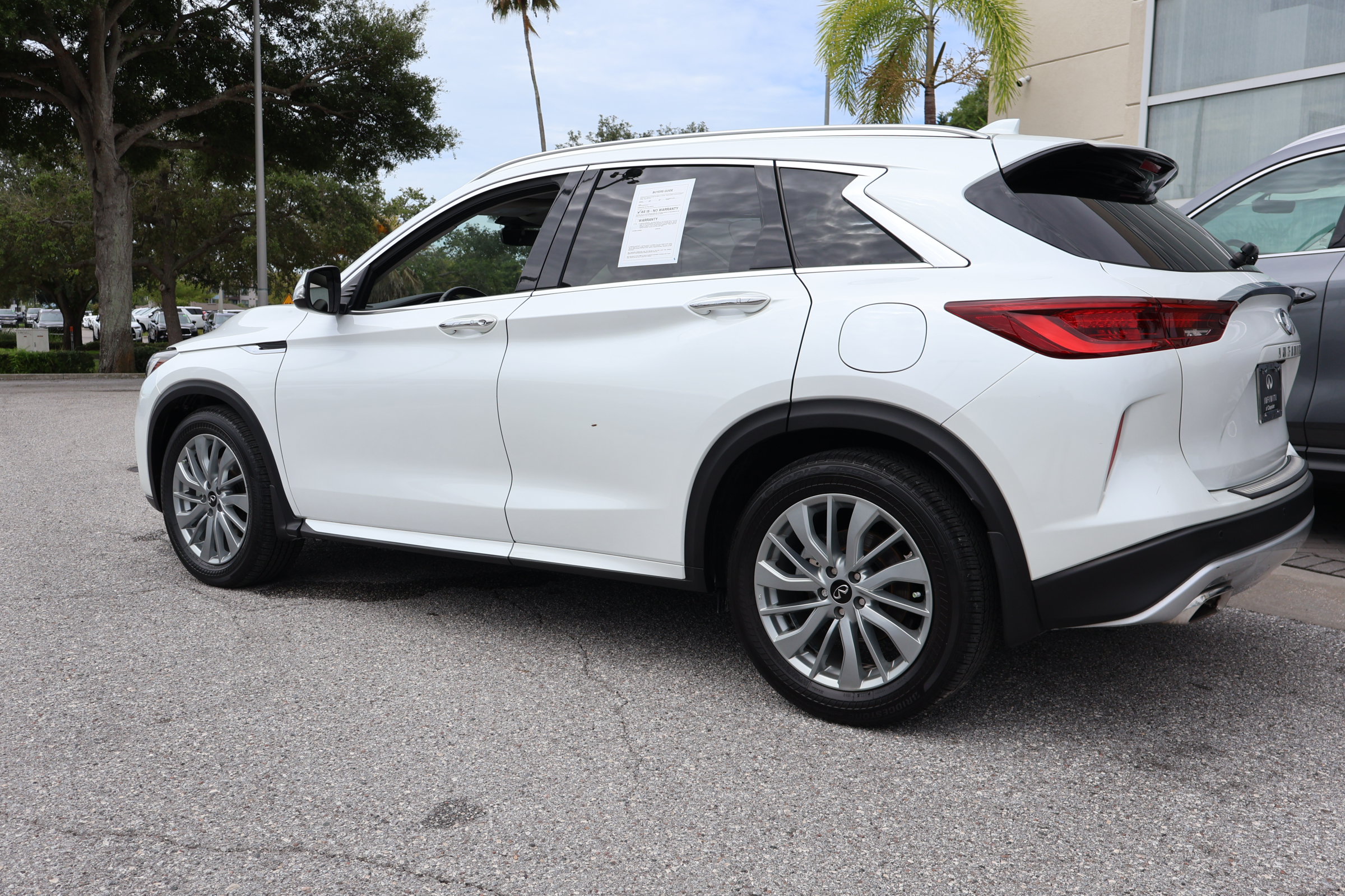 Certified 2023 INFINITI QX50 Luxe FWD image 7
