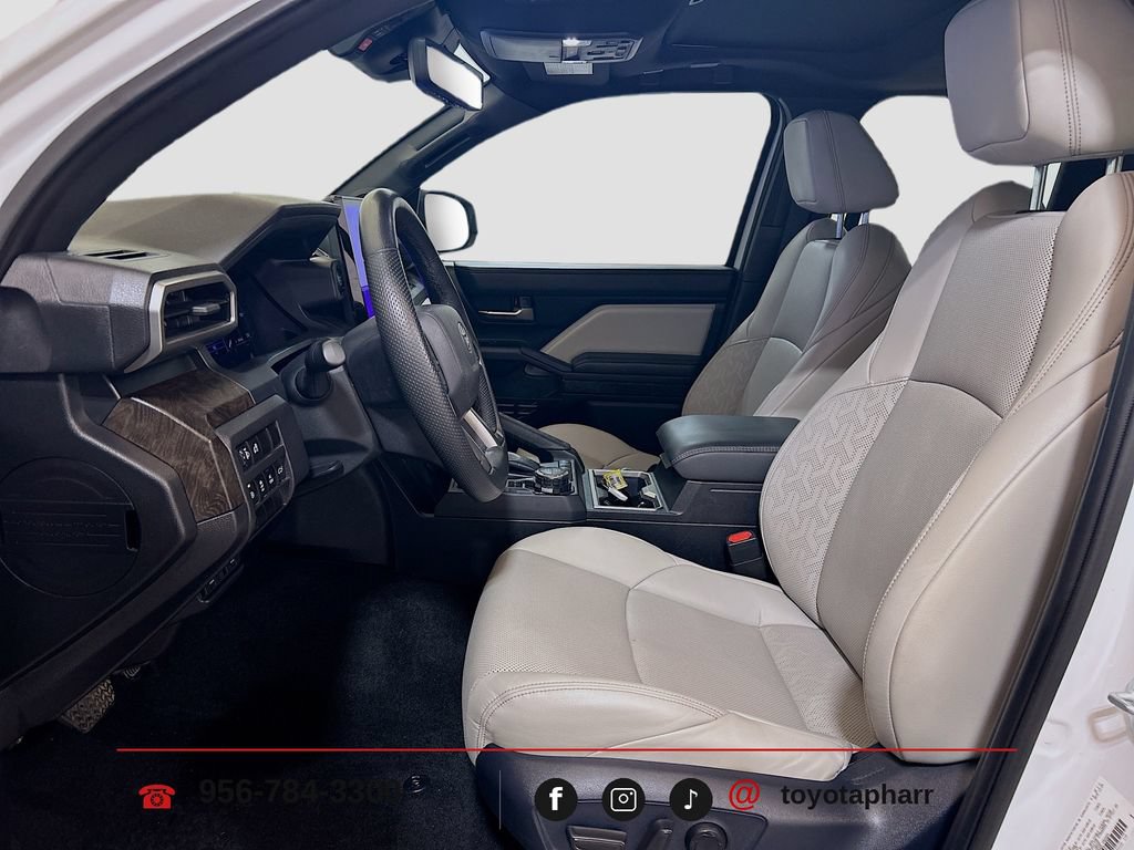Used 2025 Toyota Tacoma Limited AWD/4WD image 19