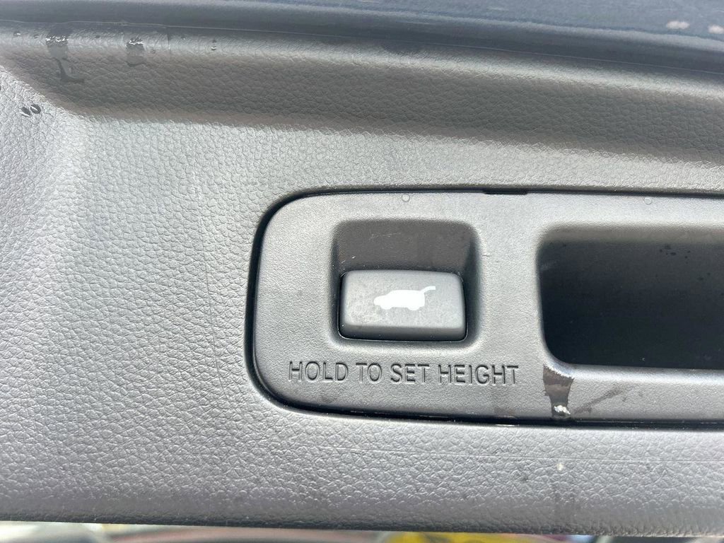 Used 2024 Honda CR-V EX-L image 14