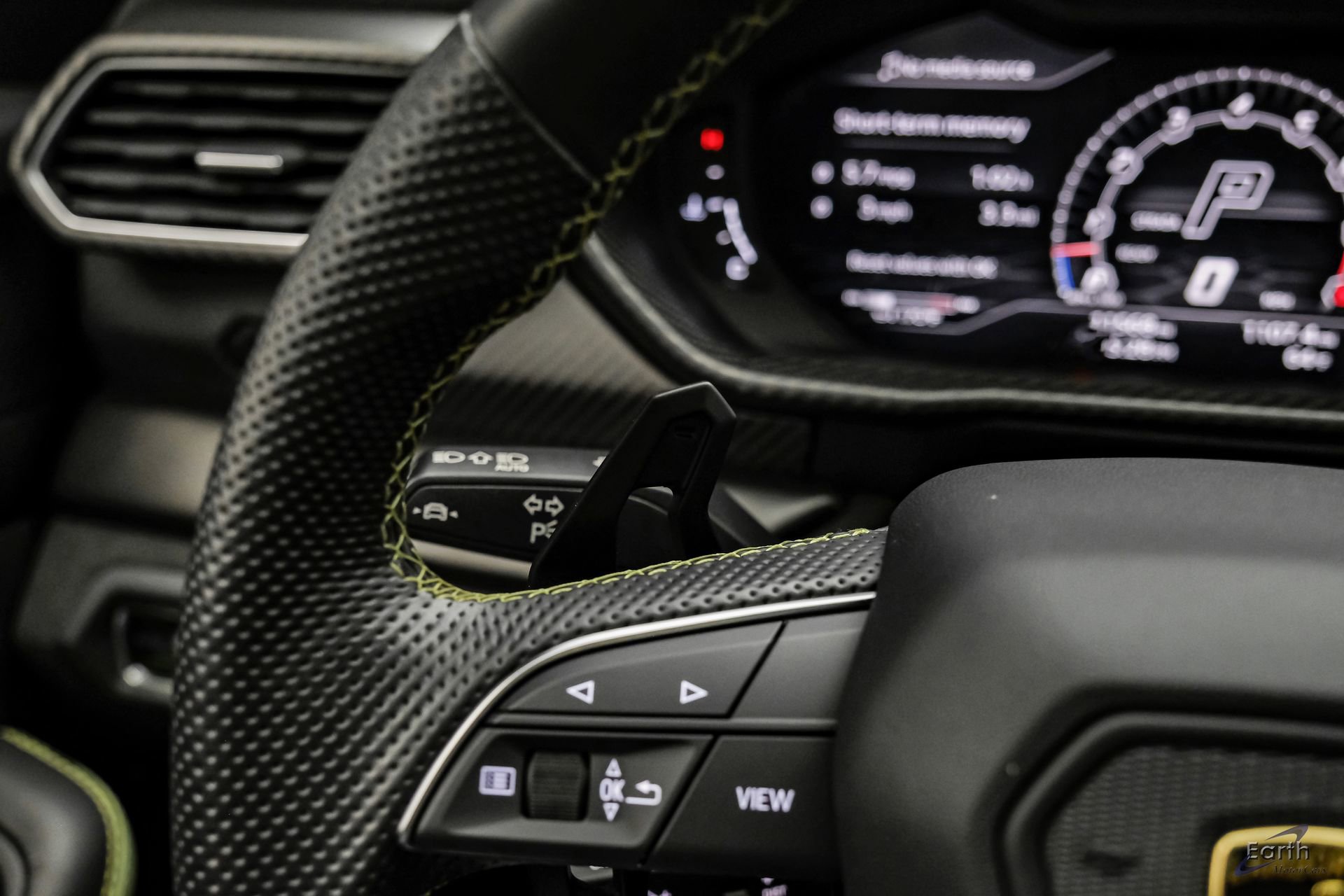 Used 2022 Lamborghini Urus AWD/4WD image 51