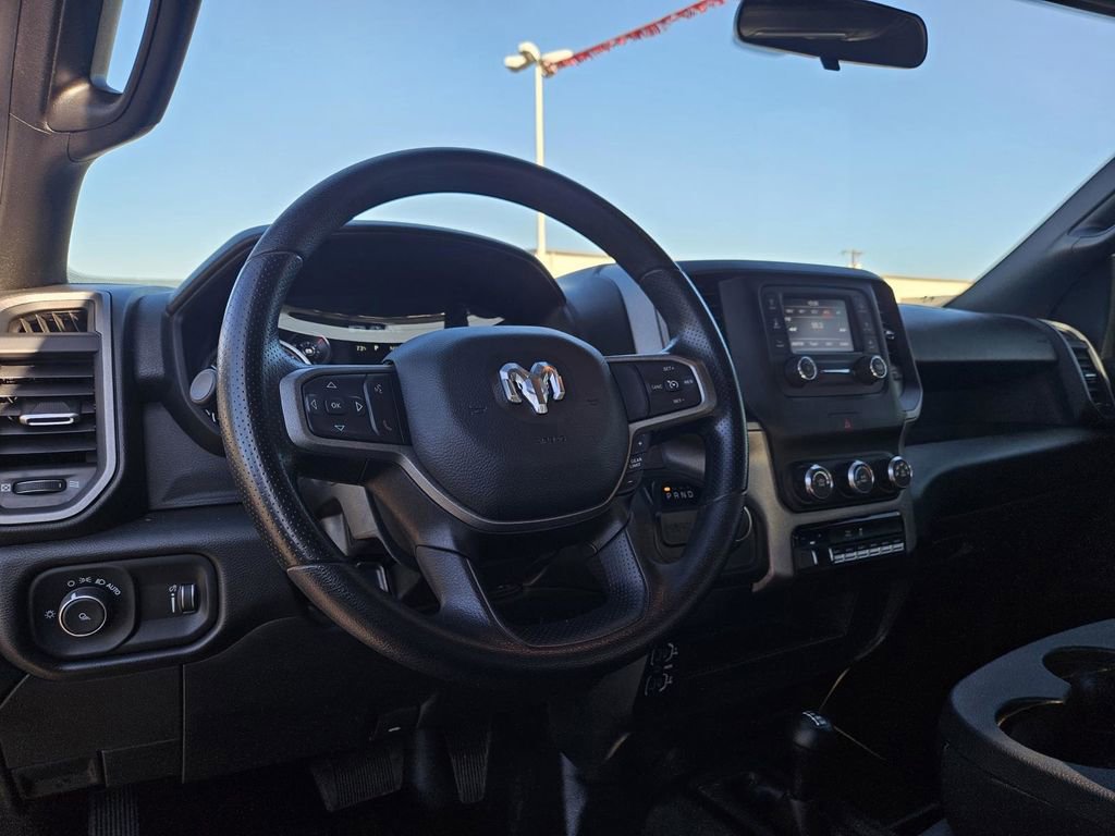 Used 2024 RAM 2500 Tradesman w/ Chrome Appearance Group image 13