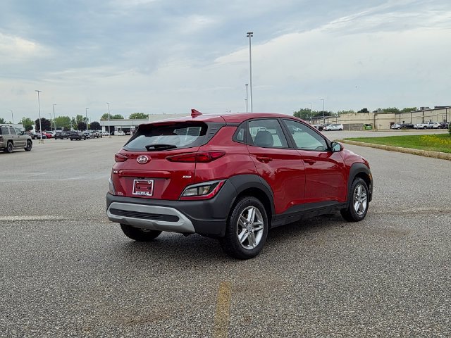 Used 2022 Hyundai Kona SE AWD/4WD image 6