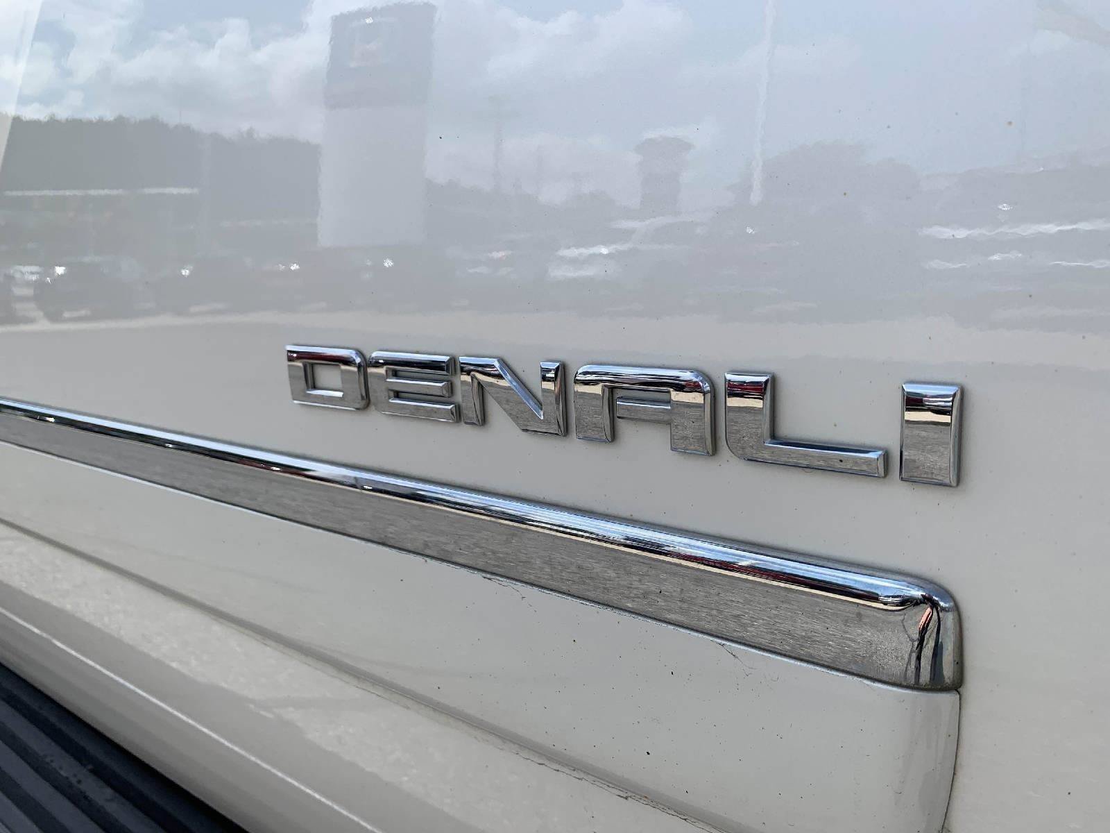 Used 2013 GMC Yukon Denali AWD/4WD image 49