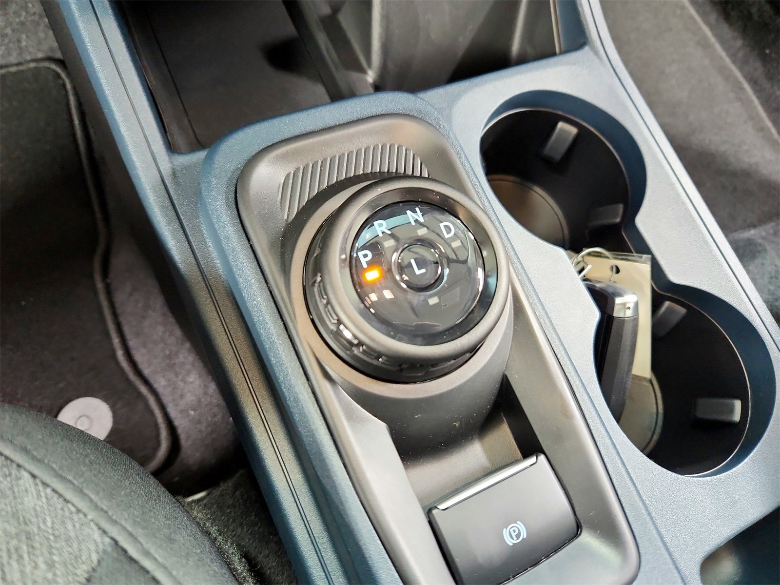 New 2025 Ford Maverick XLT w/ XLT Luxury Package image 26