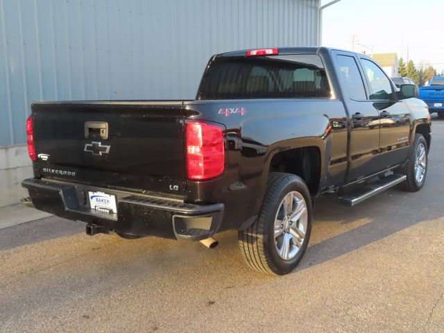 Used 2019 Chevrolet Silverado 1500 Custom w/ Custom Convenience Package image 3