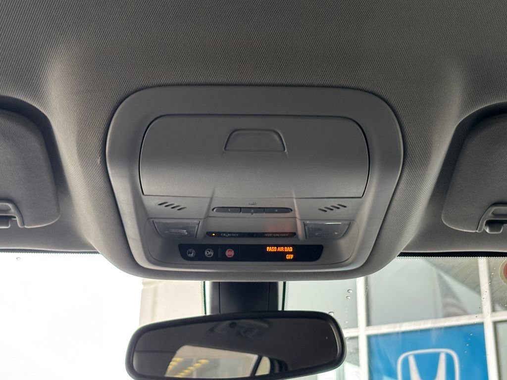 Used 2017 GMC Acadia SLT image 21