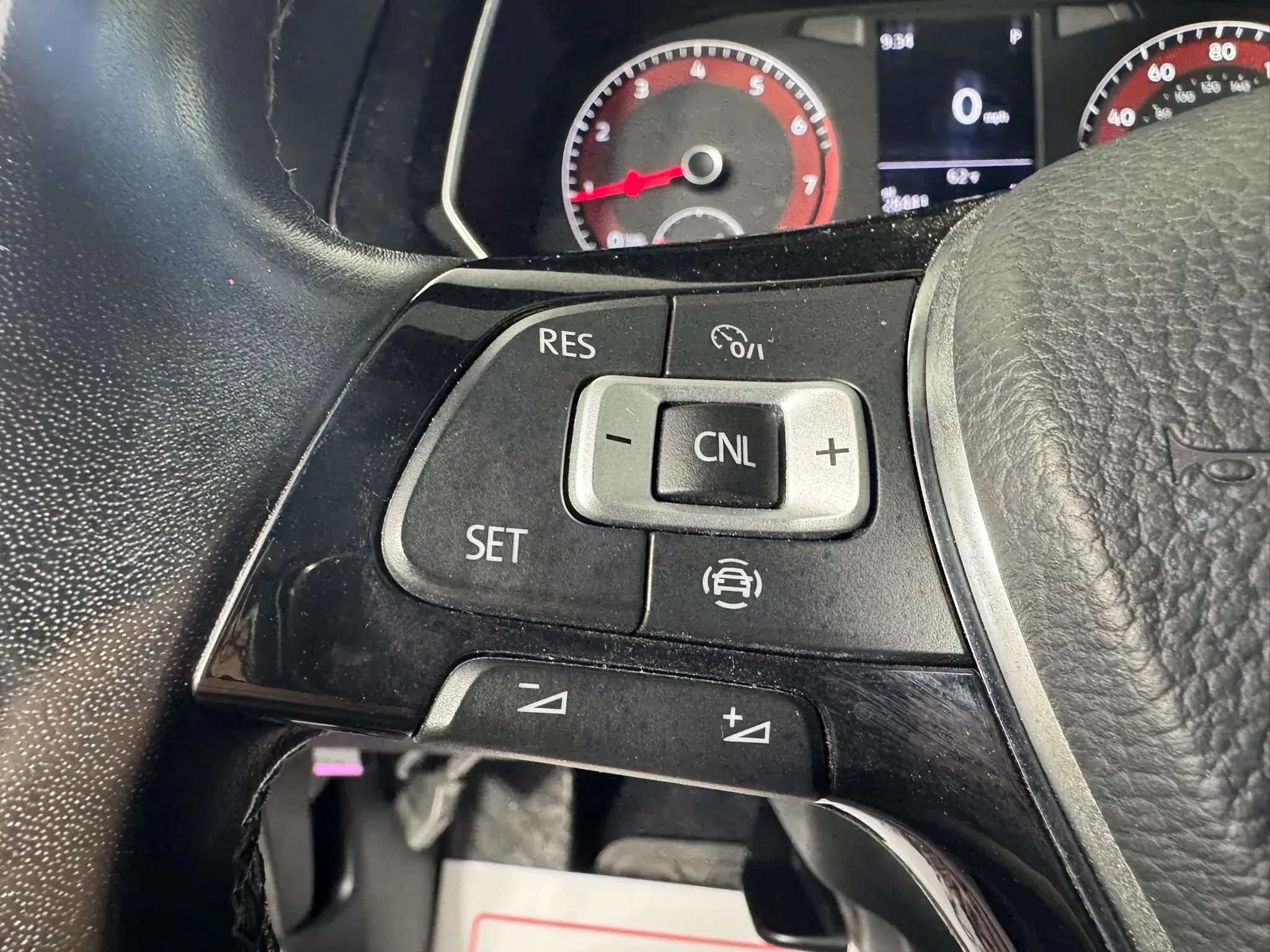 Used 2020 Volkswagen Jetta R-Line FWD image 15