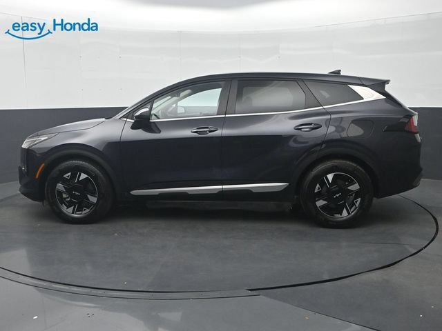 Used 2026 Kia Sportage LX FWD image 4