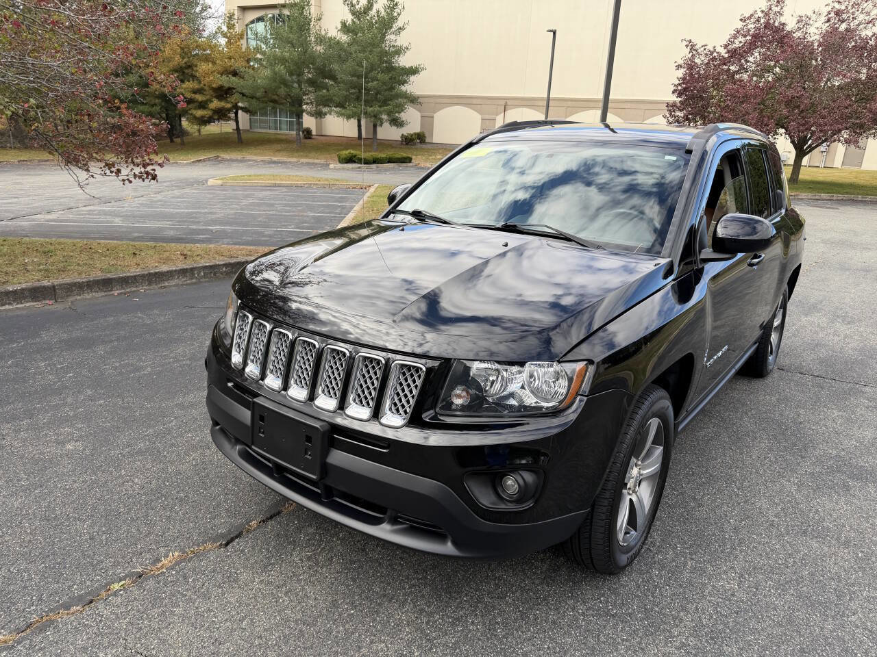 Used 2017 Jeep Compass High Altitude image 2