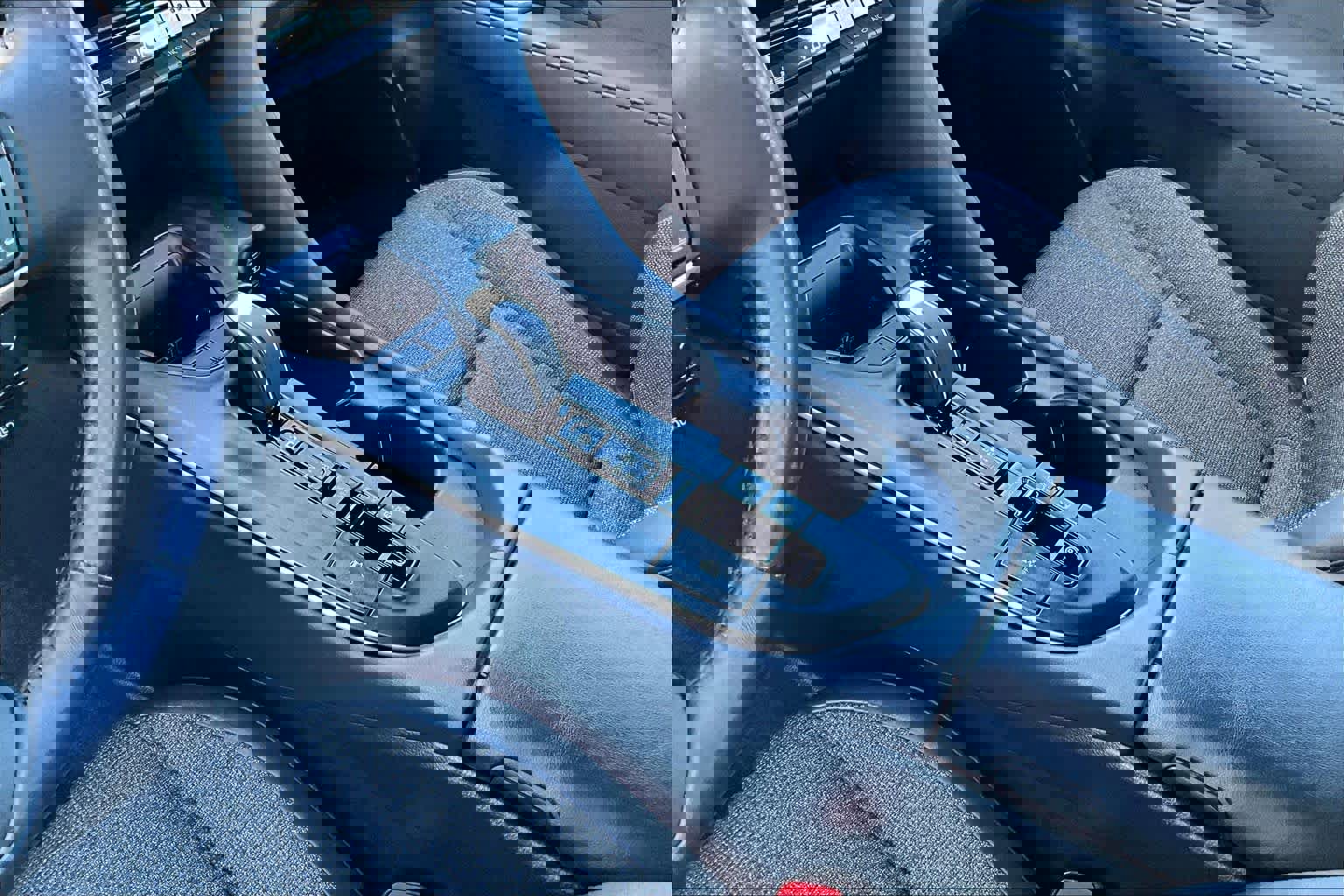 Used 2023 Toyota Crown XLE image 16