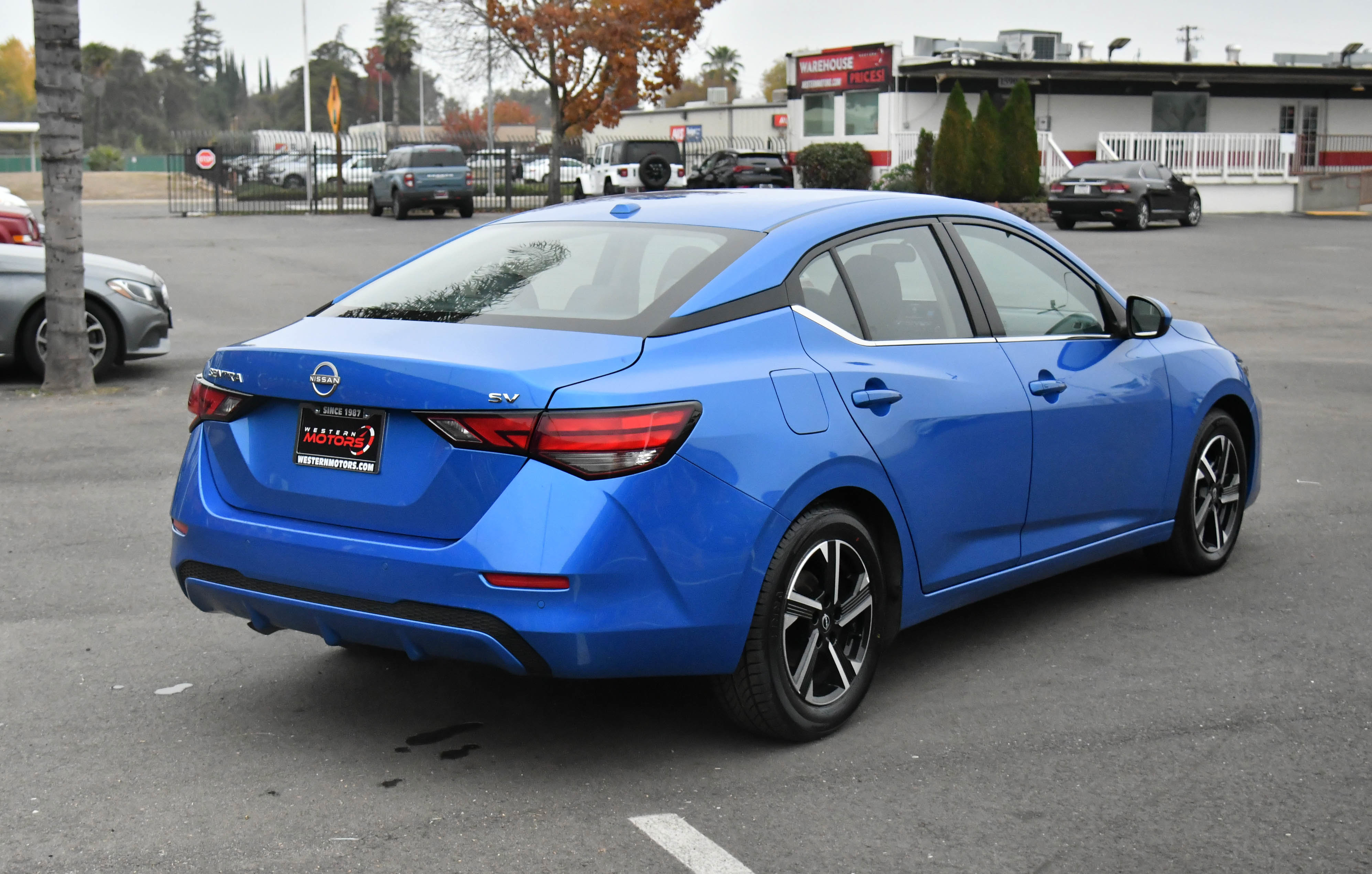 Used 2024 Nissan Sentra SV image 8