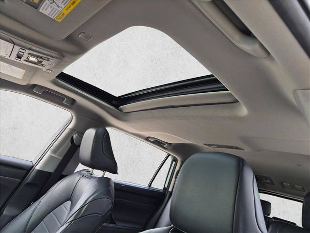 Used 2023 Toyota Highlander XLE FWD image 14