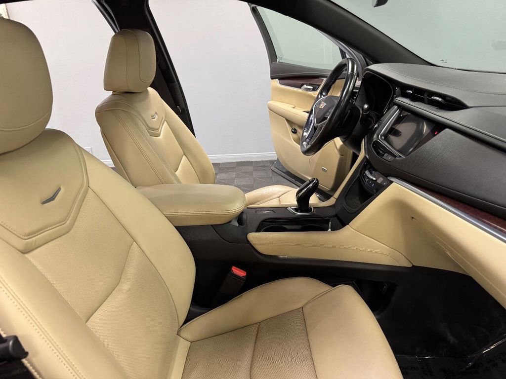 Used 2019 Cadillac XT5 Luxury FWD image 56