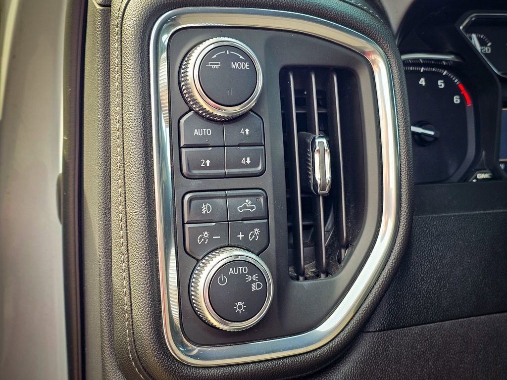 Used 2020 GMC Sierra 1500 Elevation w/ Elevation Value Package image 16