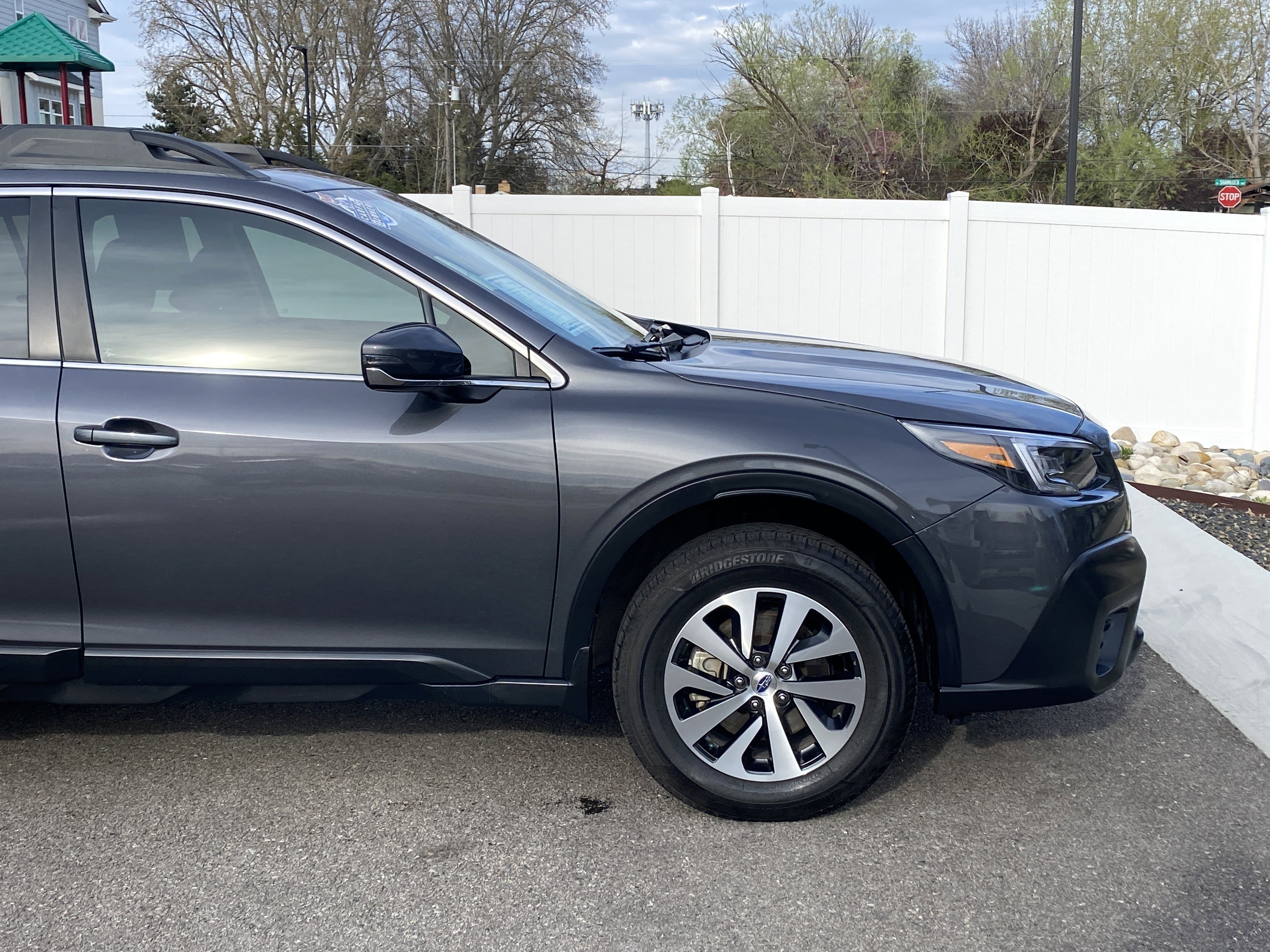 Used 2020 Subaru Outback Premium AWD/4WD image 8