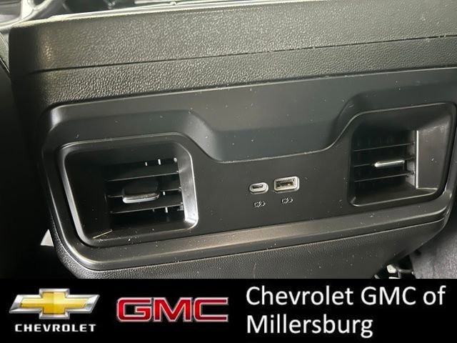 Used 2023 Chevrolet Silverado 1500 LT w/ Z71 Off-Road Package AWD/4WD image 23