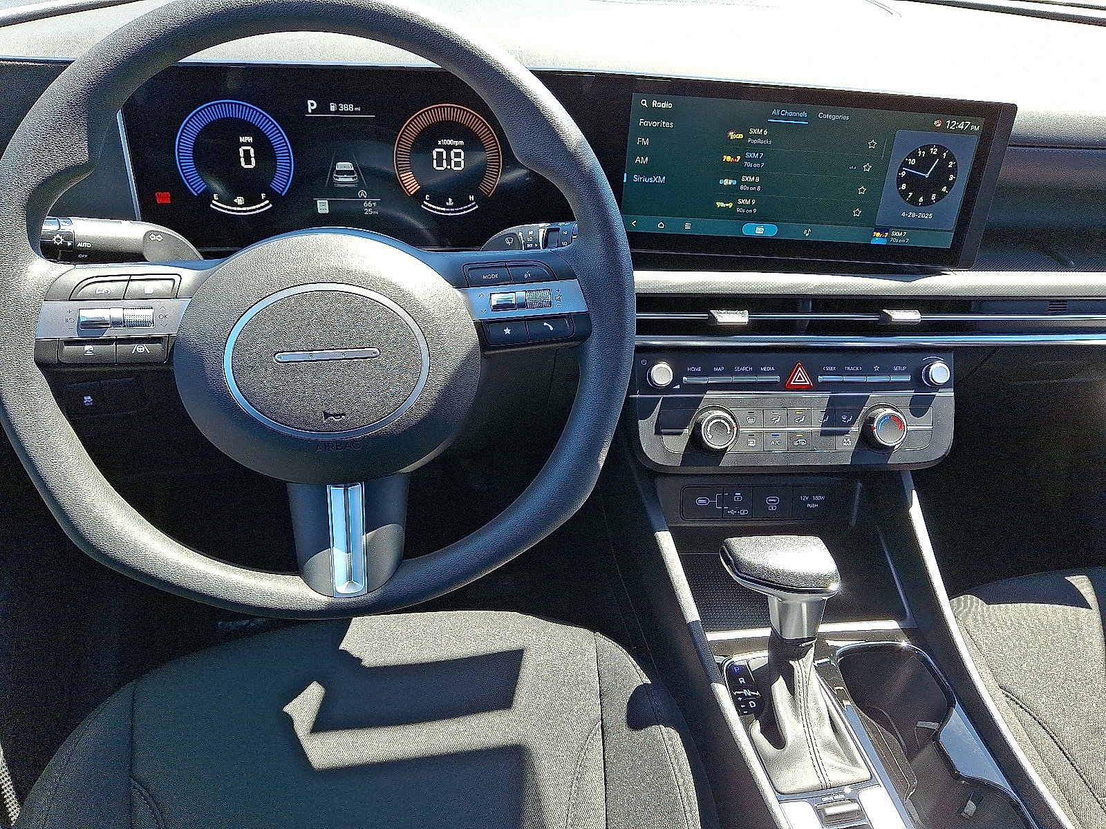 Certified 2025 Hyundai Tucson SE image 7