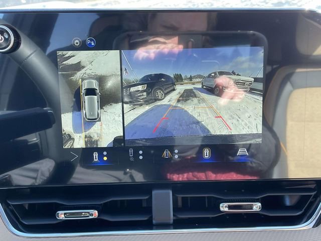 New 2026 Chevrolet Equinox ACTIV w/ Safety and Technology Package image 23