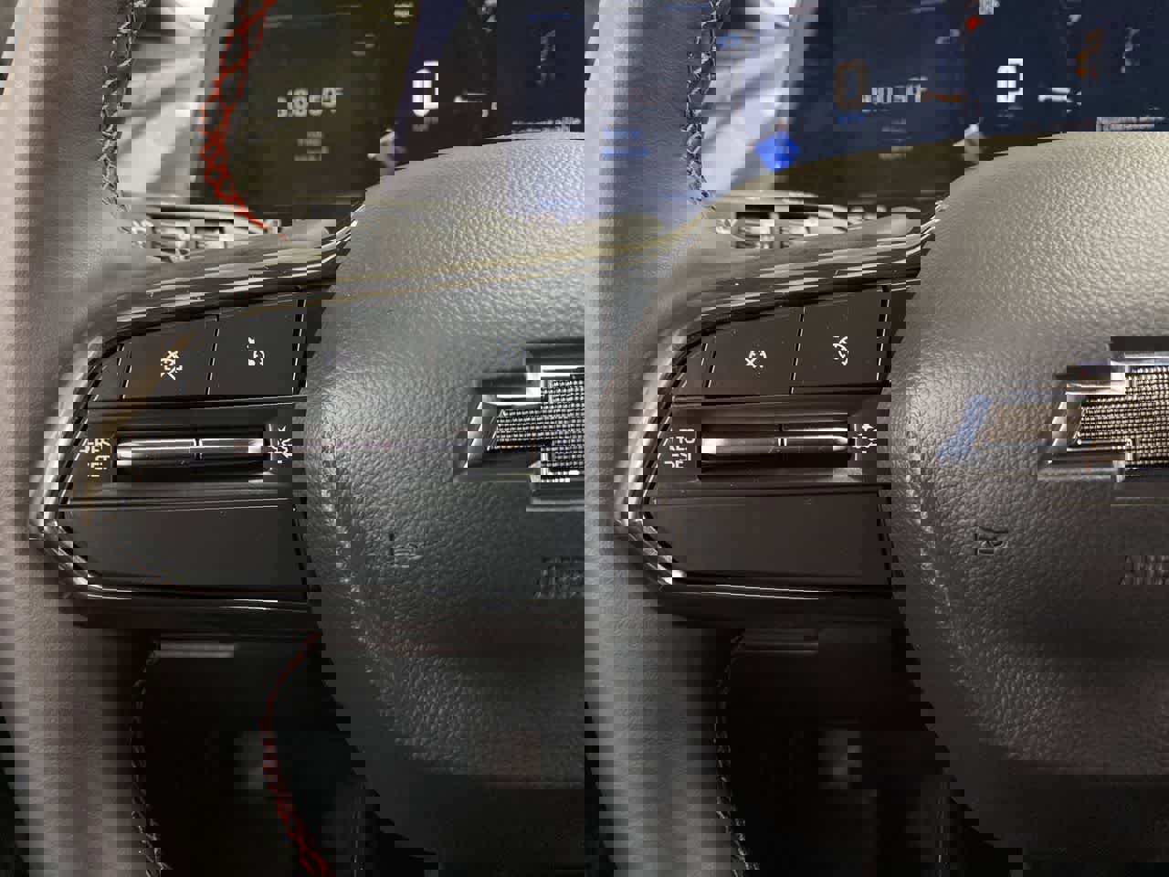 Used 2024 Chevrolet Equinox EV RS image 20