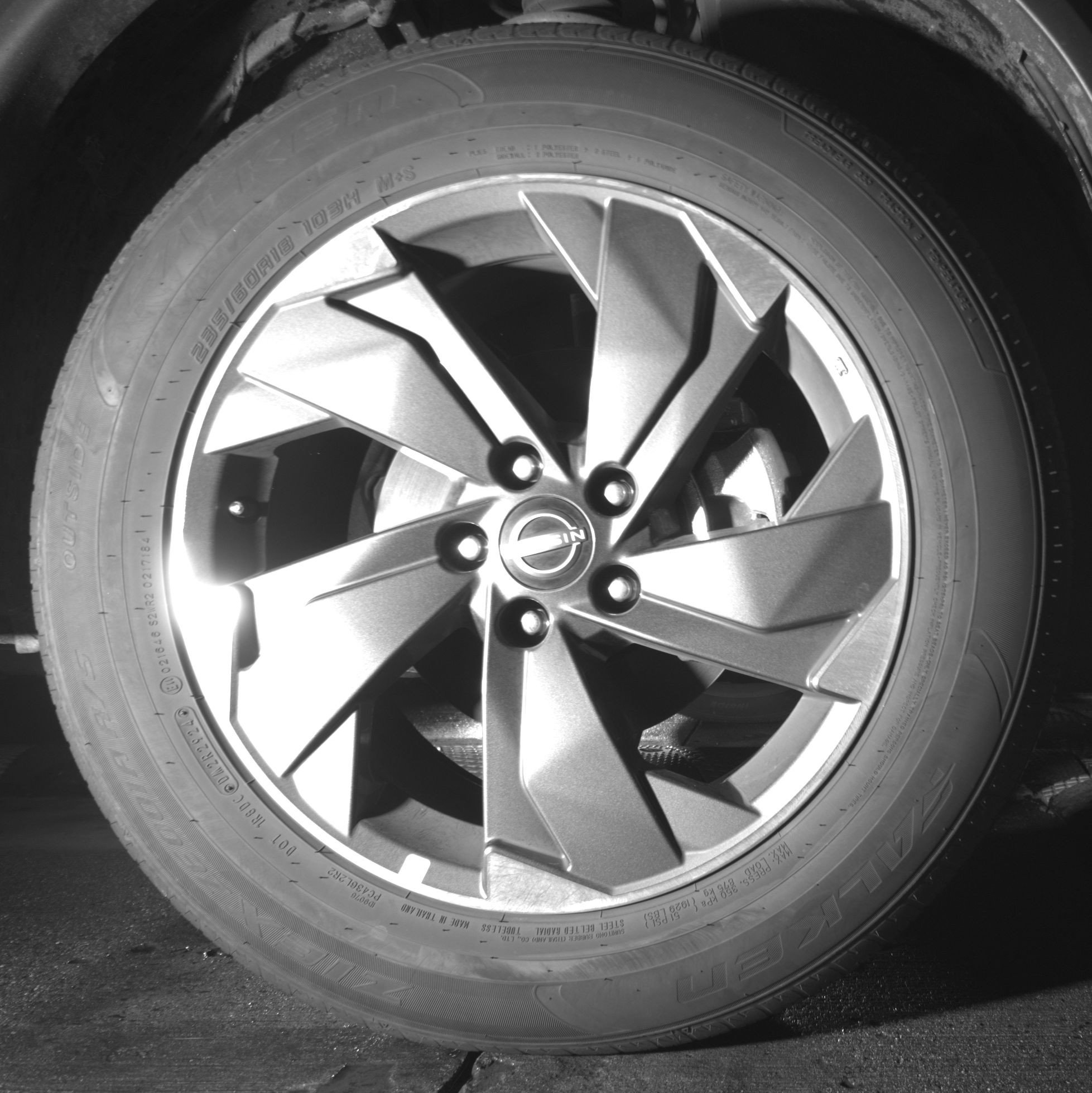 Used 2025 Nissan Rogue SV FWD image 13
