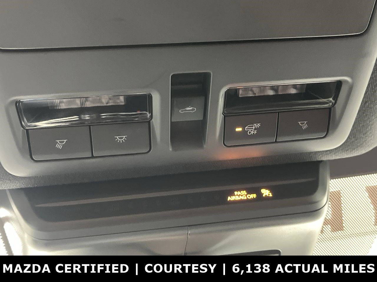 Certified 2025 MAZDA MAZDA3 Carbon image 25