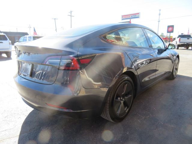 Used 2023 Tesla Model 3 Standard Range image 5