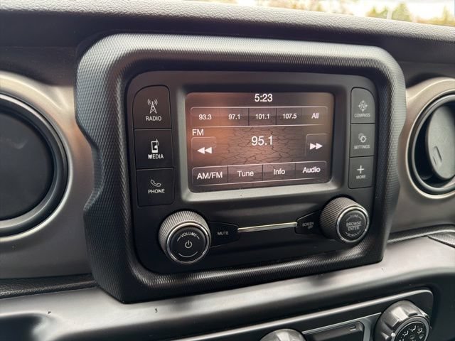 Used 2020 Jeep Wrangler Unlimited Sport S AWD/4WD image 22