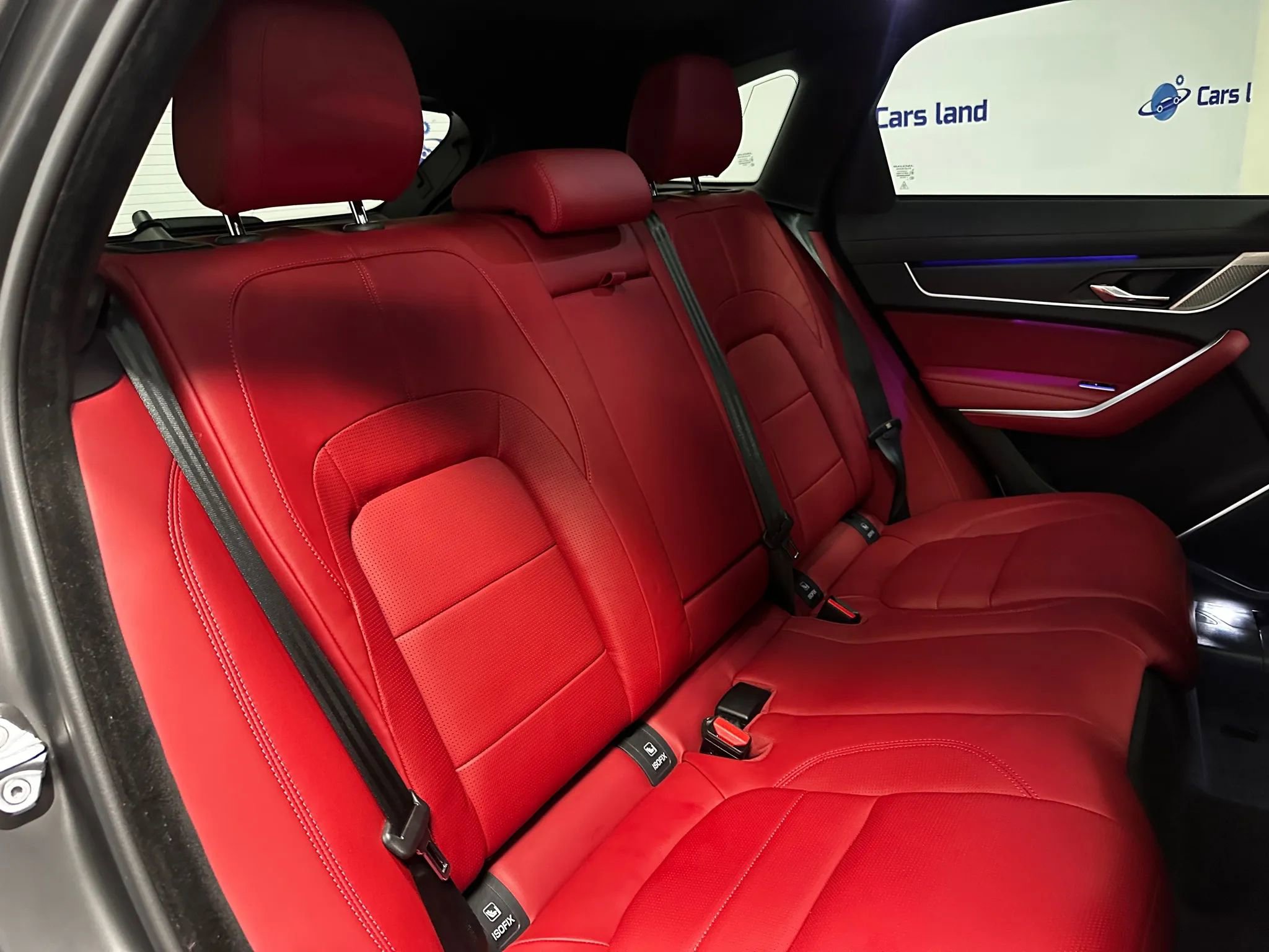 Used 2026 Jaguar F-PACE R-Dynamic S image 21