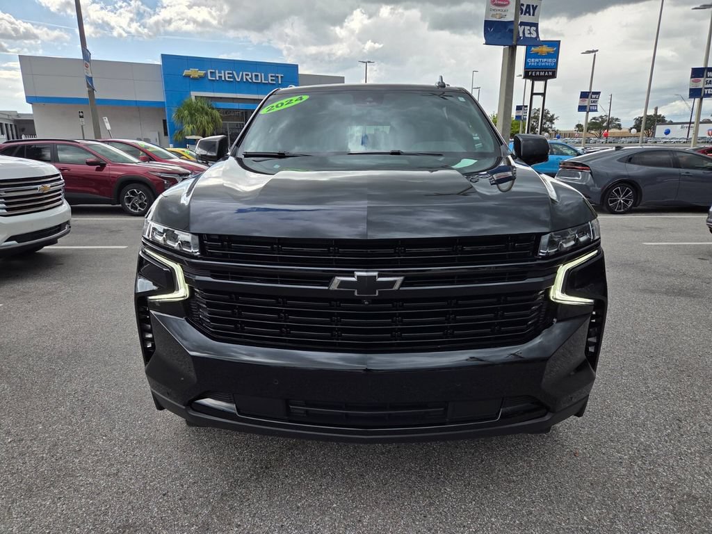 Certified 2024 Chevrolet Suburban RST w/ Luxury Package AWD/4WD image 22