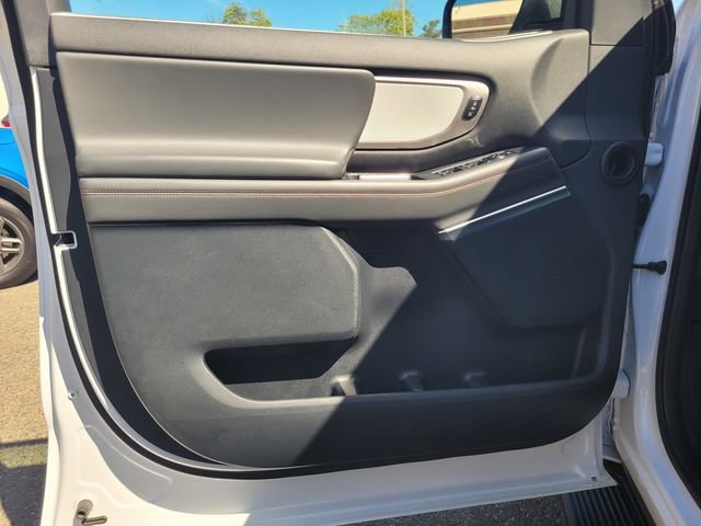 Certified 2025 Ford Expedition Max Active AWD/4WD image 16