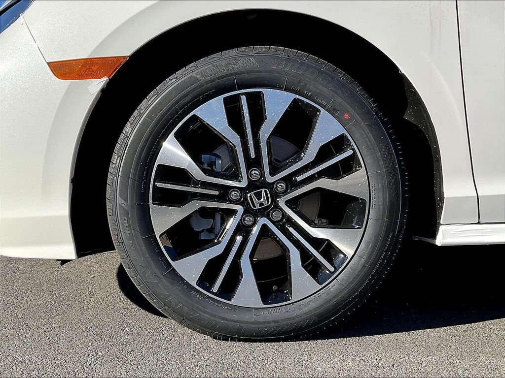 New 2026 Honda Odyssey Elite image 8