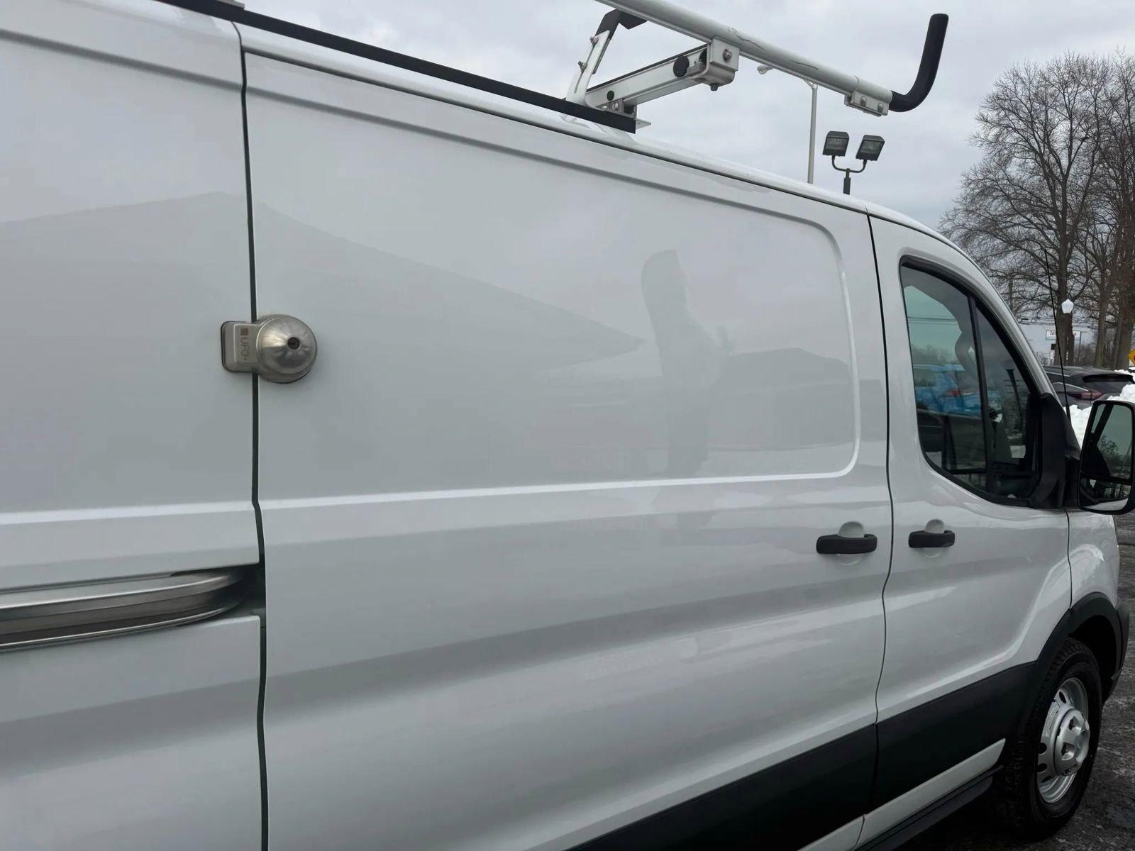 Used 2022 Ford Transit 250 Low Roof image 35