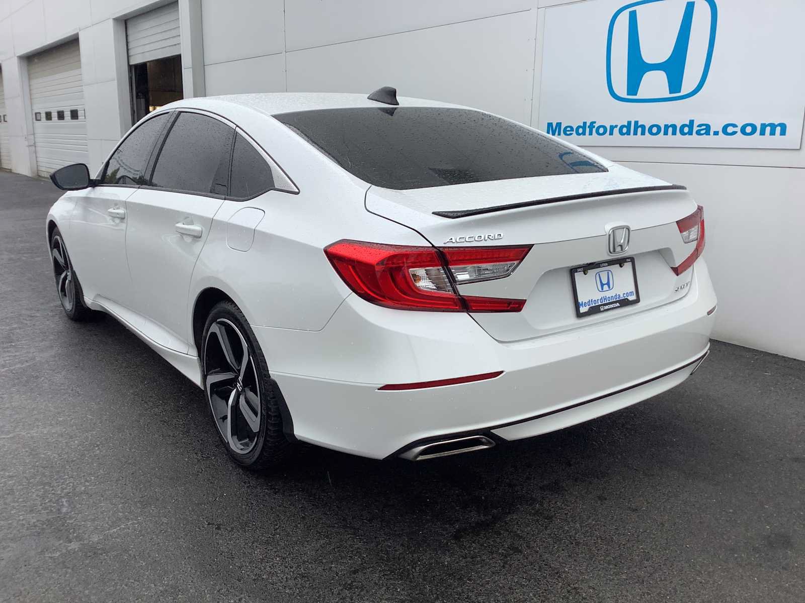 Certified 2022 Honda Accord Sport image 4
