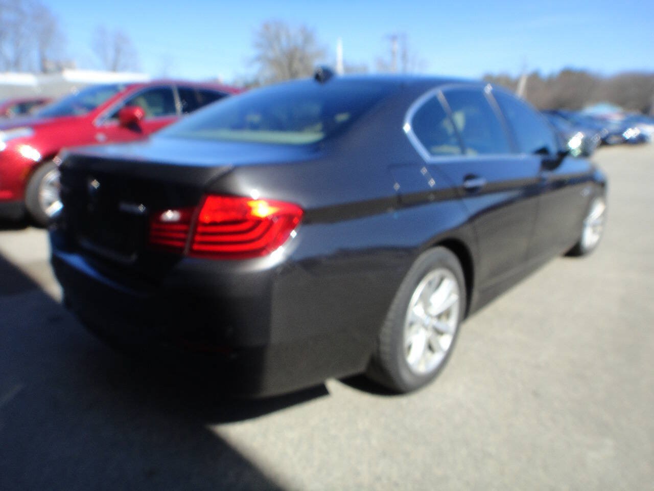 Used 2015 BMW 528i xDrive Sedan AWD/4WD image 4
