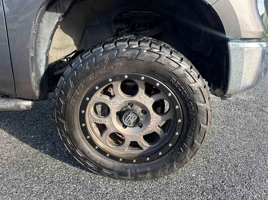 Used 2017 Toyota Tundra SR5 w/ TRD Off Road Package AWD/4WD image 29