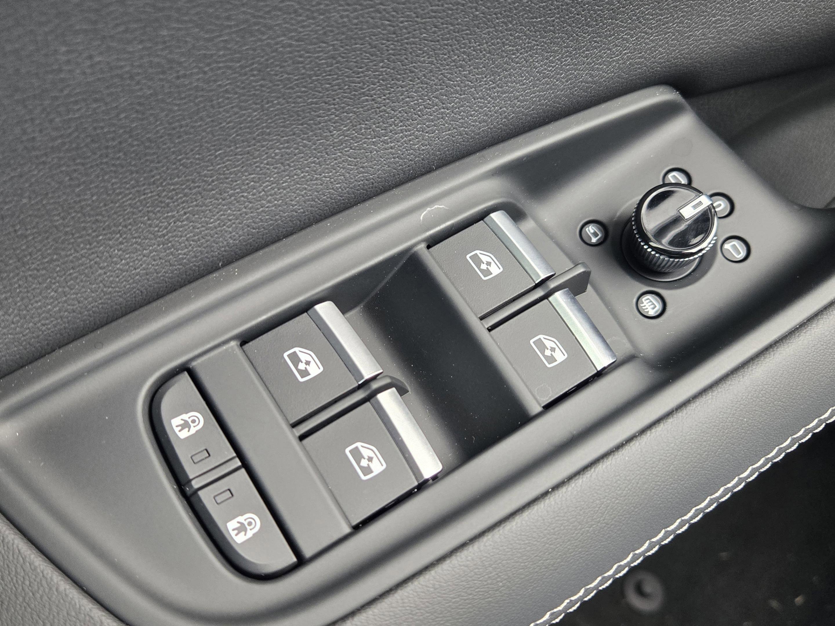 New 2026 Audi Q7 3.0T Premium Plus AWD/4WD image 13
