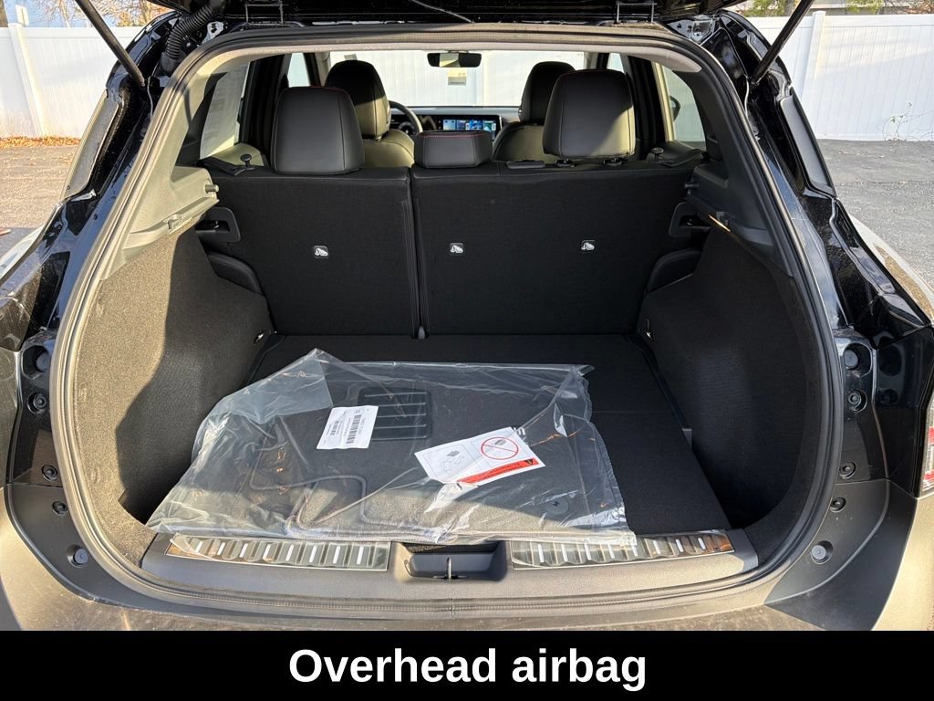 Used 2026 Nissan Kicks SR w/ SR Premium Package FWD image 30