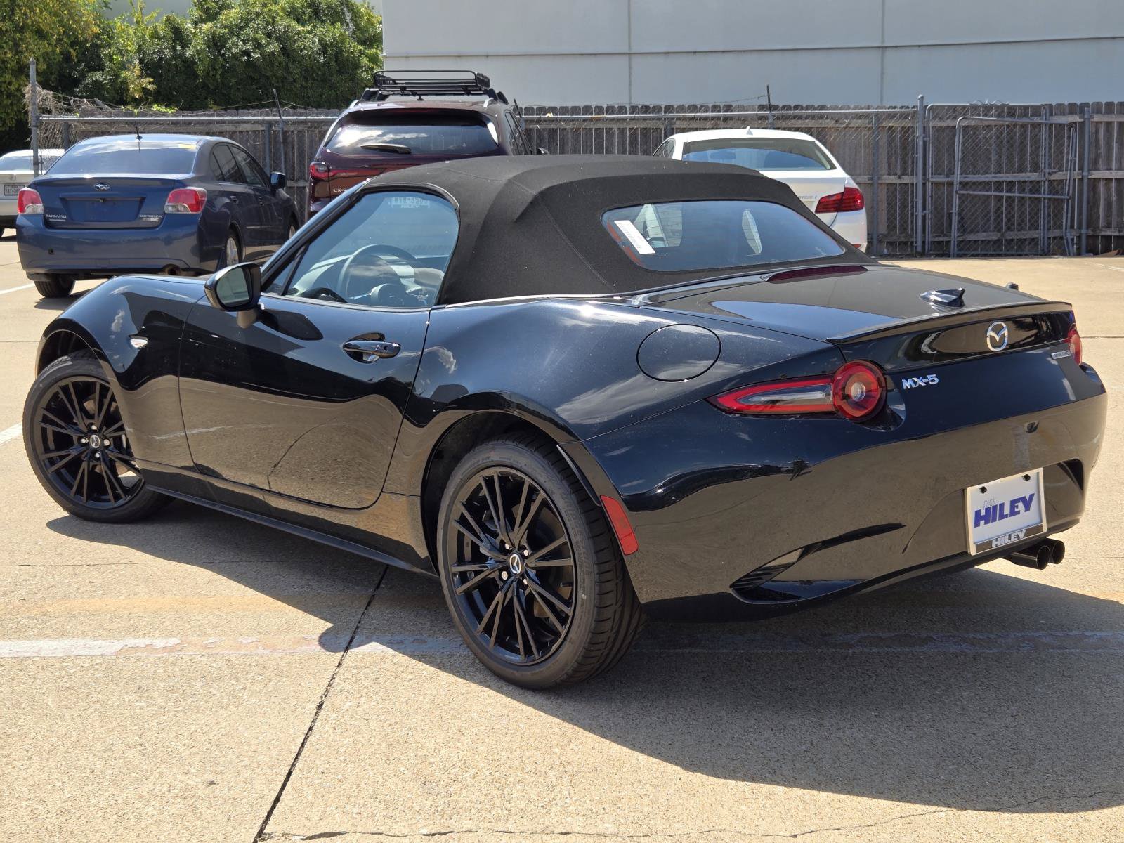 New 2026 MAZDA MX-5 Miata Club w/ Interior Package RWD image 4
