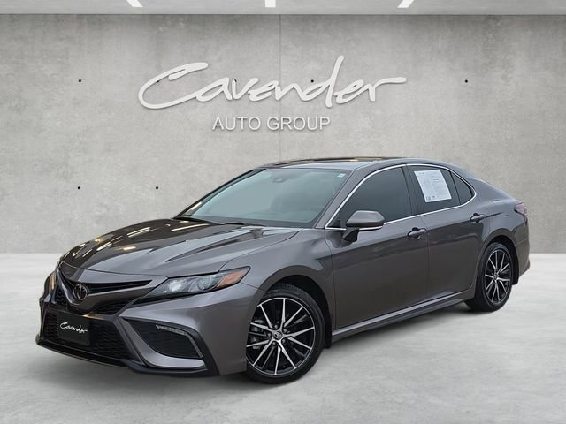 Used 2024 Toyota Camry SE