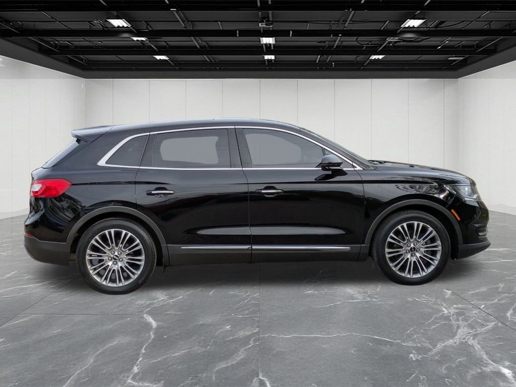 Used 2017 Lincoln MKX Reserve image 6