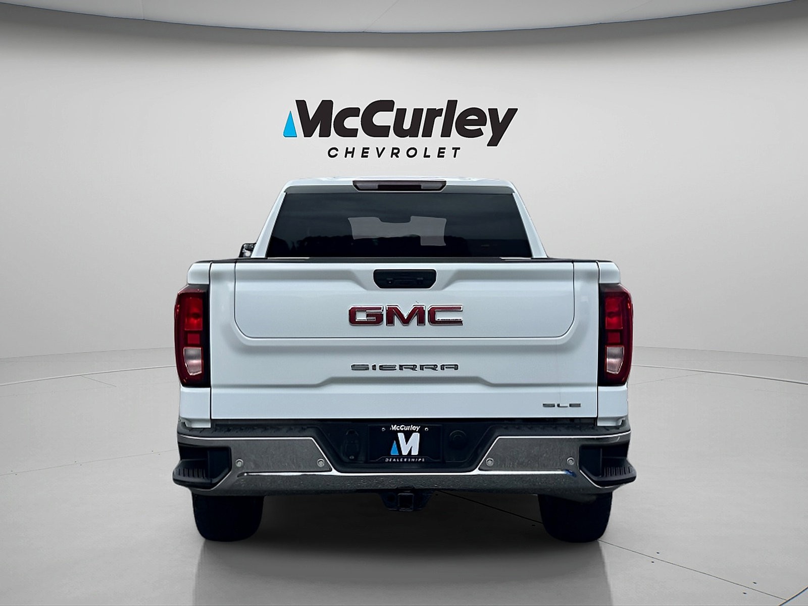 Used 2023 GMC Sierra 1500 SLE AWD/4WD image 4