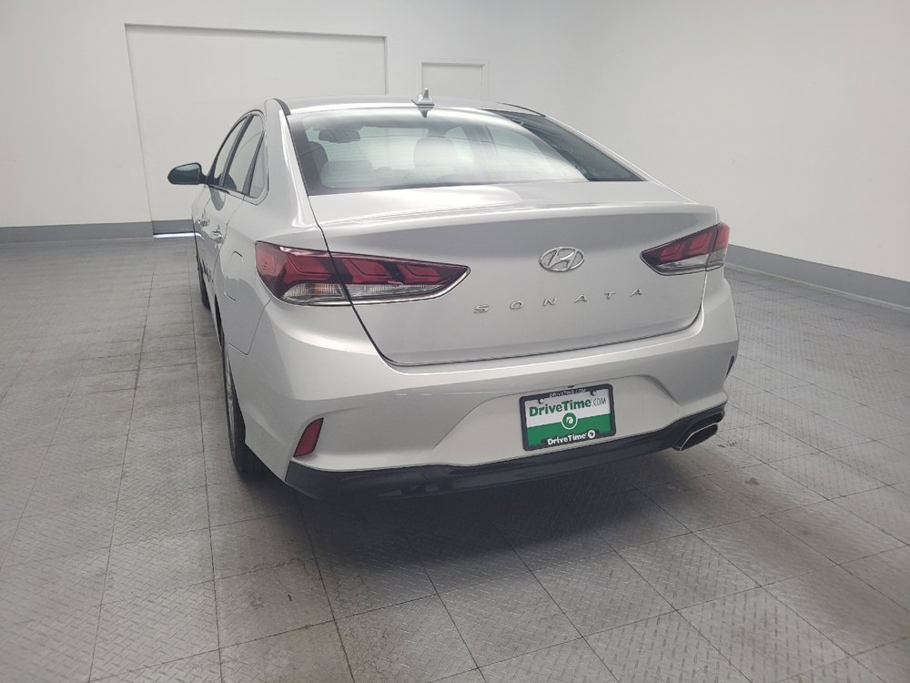 Used 2018 Hyundai Sonata SEL w/ Cargo Package FWD image 6