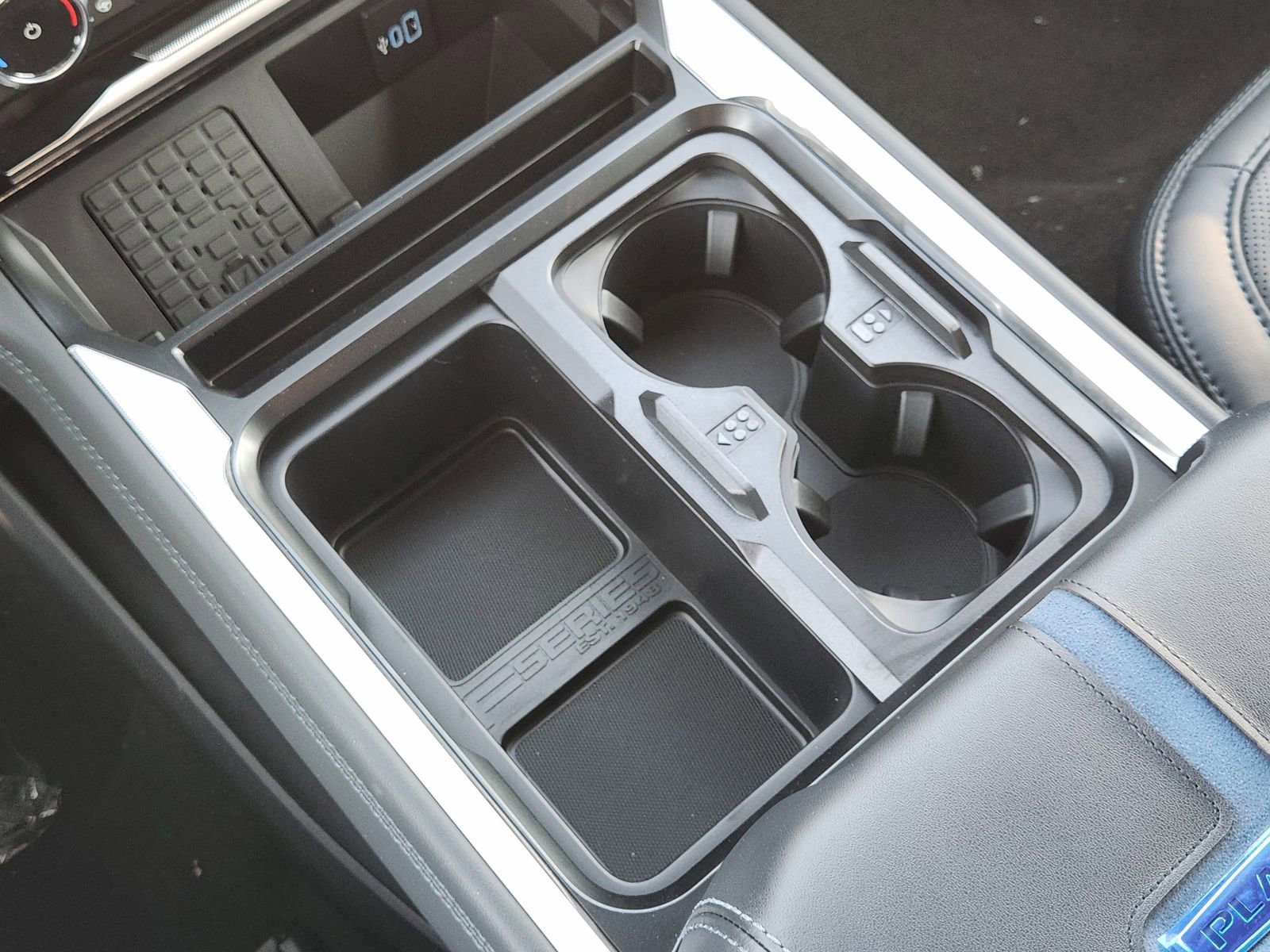 New 2026 Ford F450 Platinum w/ FX4 Off-Road Package image 18