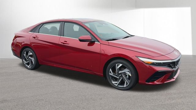 New 2026 Hyundai Elantra Limited image 2