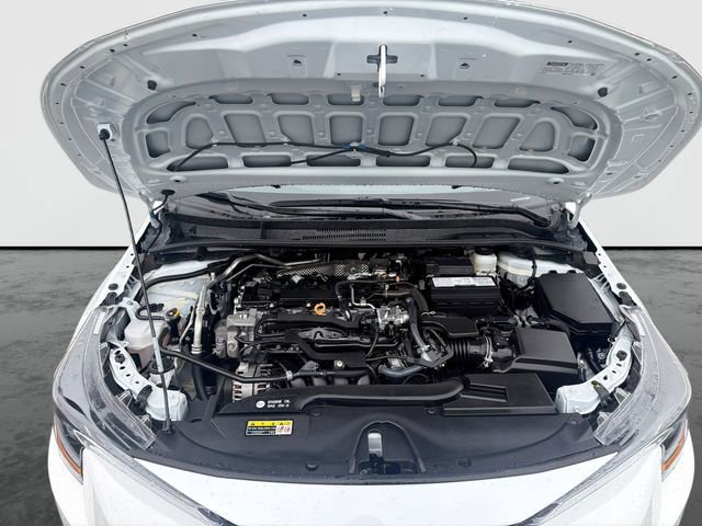 Used 2025 Toyota Corolla LE image 24