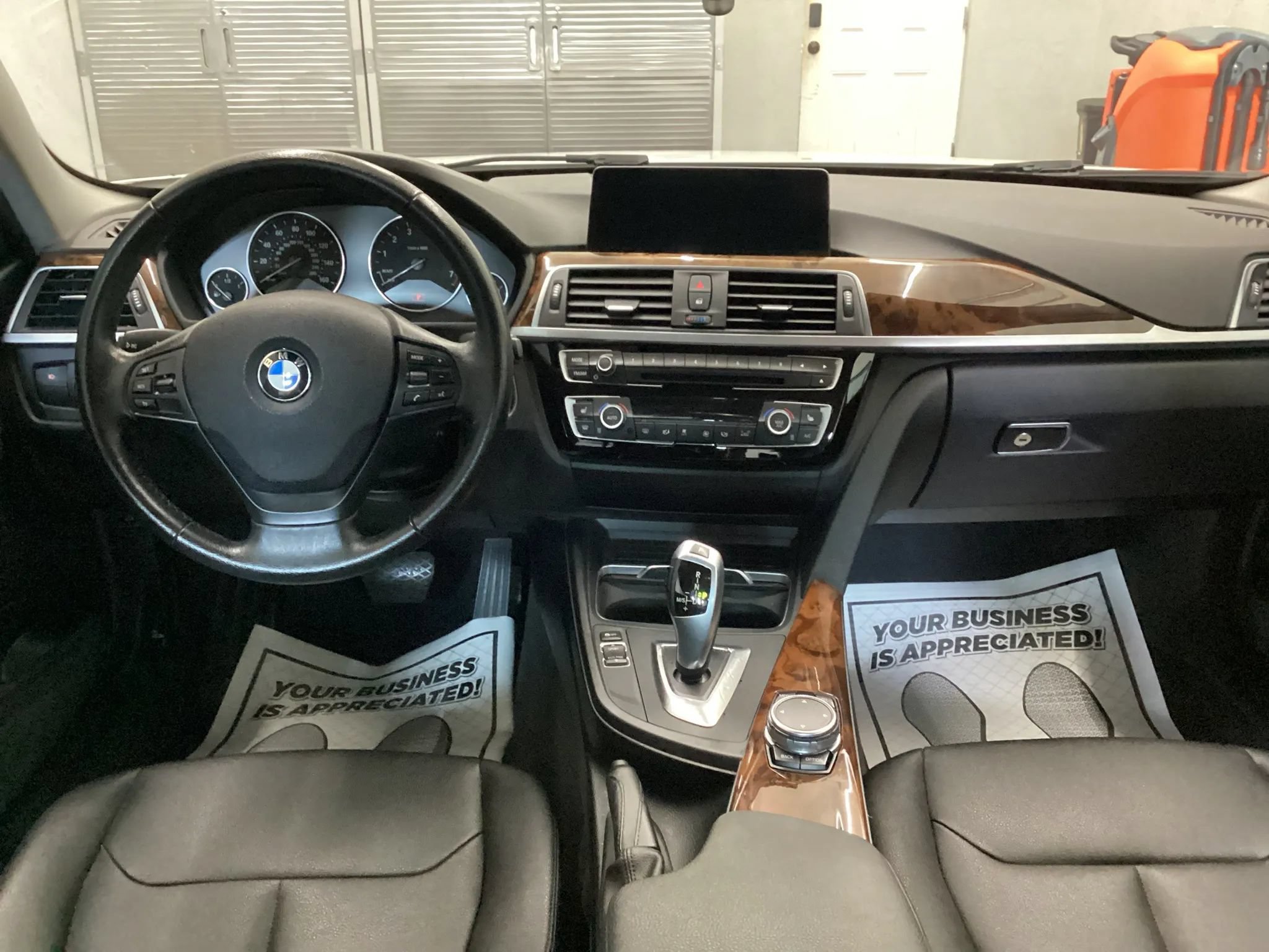 Used 2016 BMW 320i xDrive Sedan AWD/4WD image 12