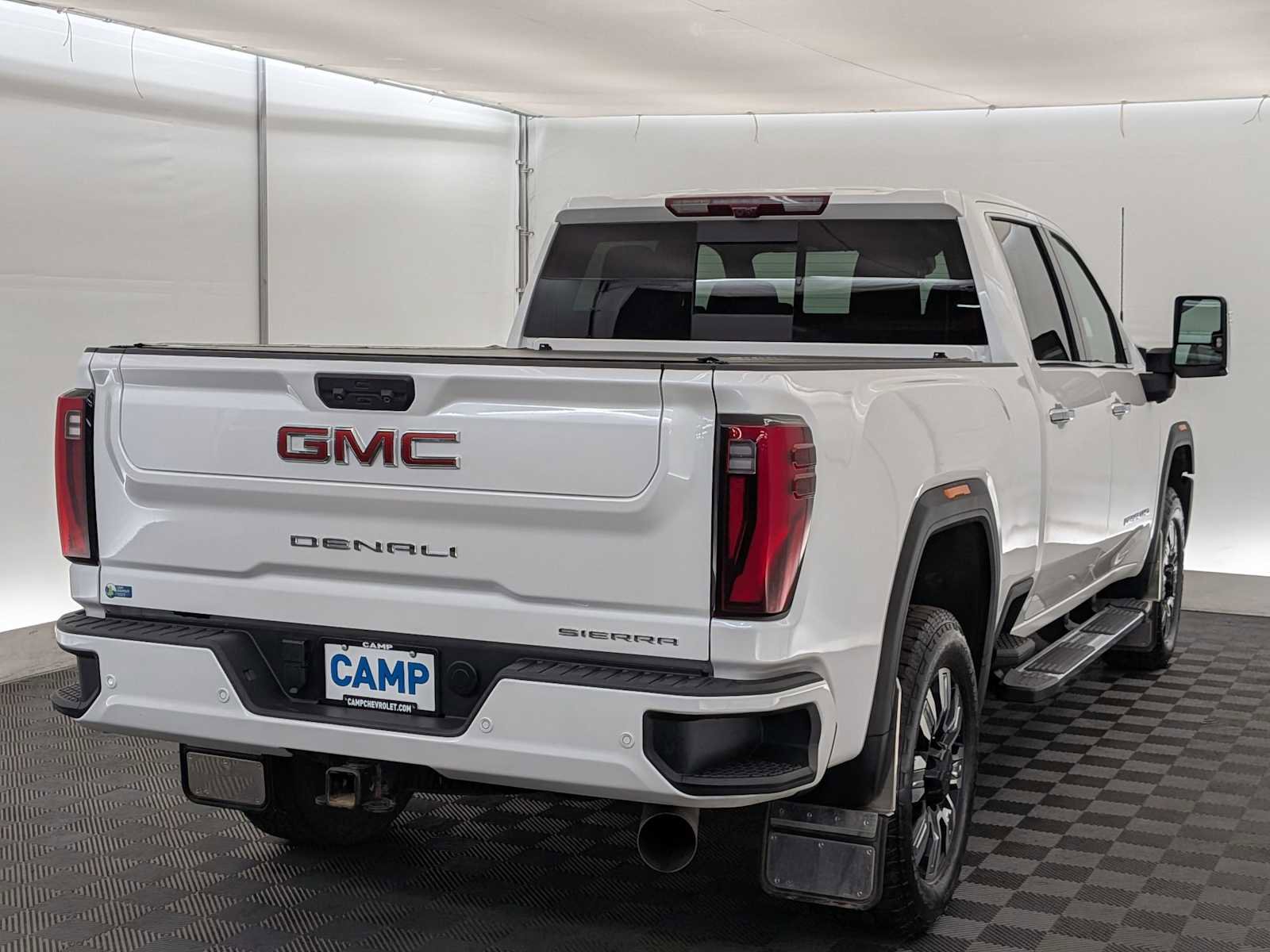 Used 2024 GMC Sierra 3500 Denali w/ Denali Reserve Package image 6