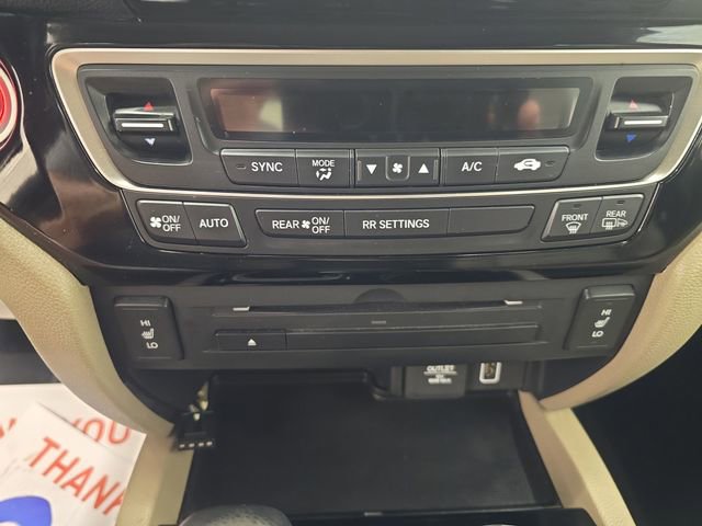 Used 2017 Honda Ridgeline RTL-E image 24