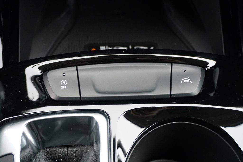 New 2026 Chevrolet Trax LT w/ Sunroof Package image 29